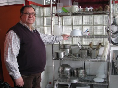 Àngel Giménez a la secció de pastisseria del Complex Educatiu de Tarragona.