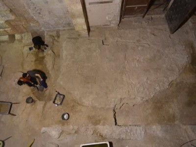 Imatge zenital de l'exedra romana del Claustre de la Catedral de Tarragona.