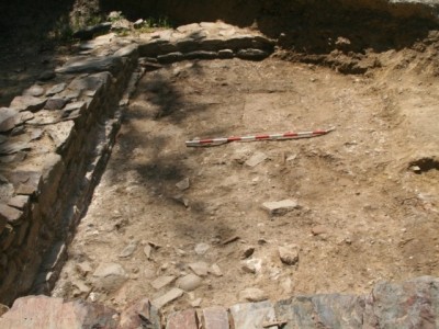 Abocador en el subsòl de l’exedra .