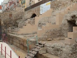 Primera edició del col·loqui “Arquitectura i arqueologia: cara a cara”