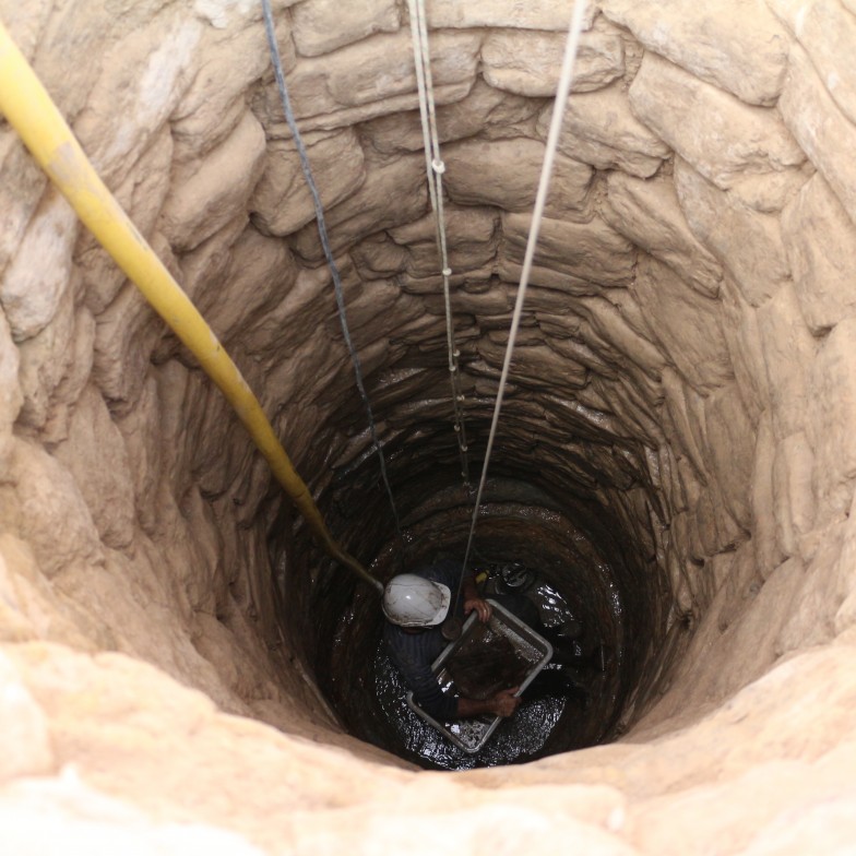 Un tresor submergit_vista excavacio del pou